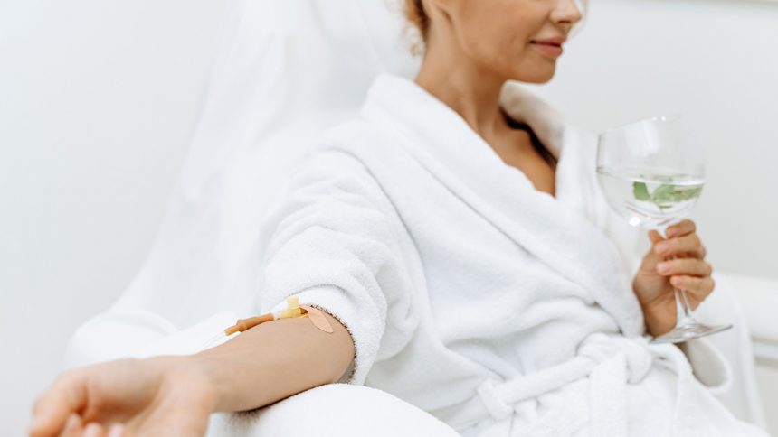 Aprovecha la sueroterapia para mejorar tu salud y bienestar